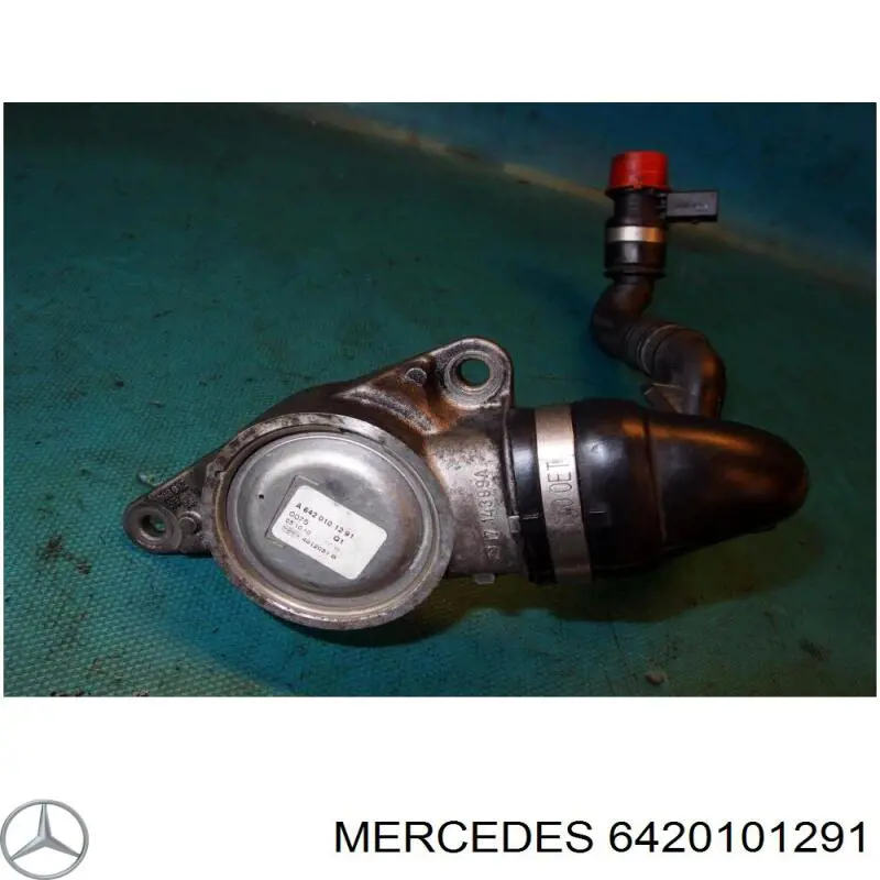 Шланги и трубки системы рециркуляции на Mercedes E (W213)