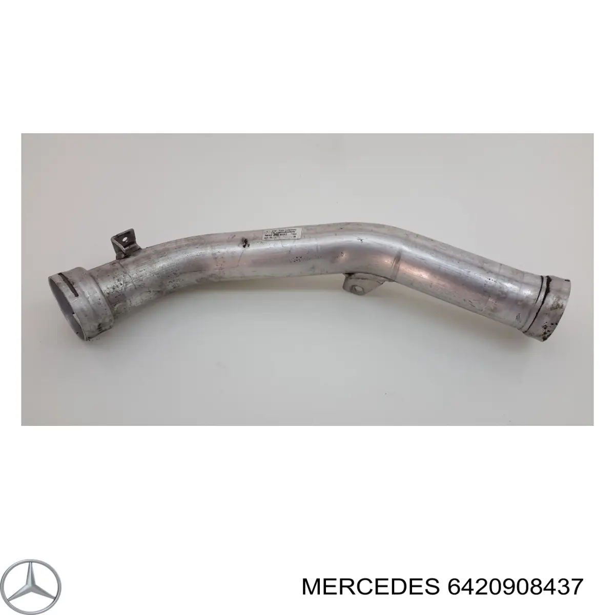 Купить 6420908437 Mercedes Патрубок воздушный, вход в турбину (наддув)
