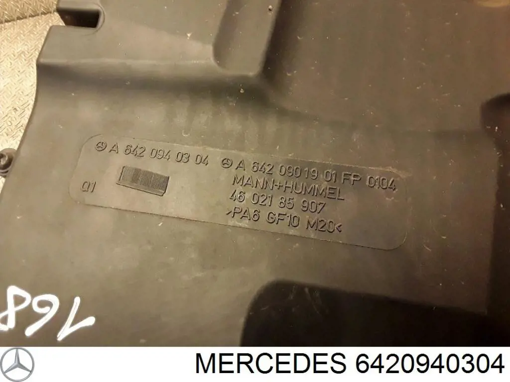 Воздушный фильтр 6420940304 Mercedes