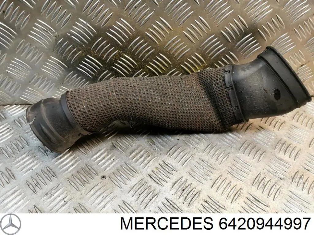 Купить 6420944997 Mercedes Корпус воздушного фильтра левый