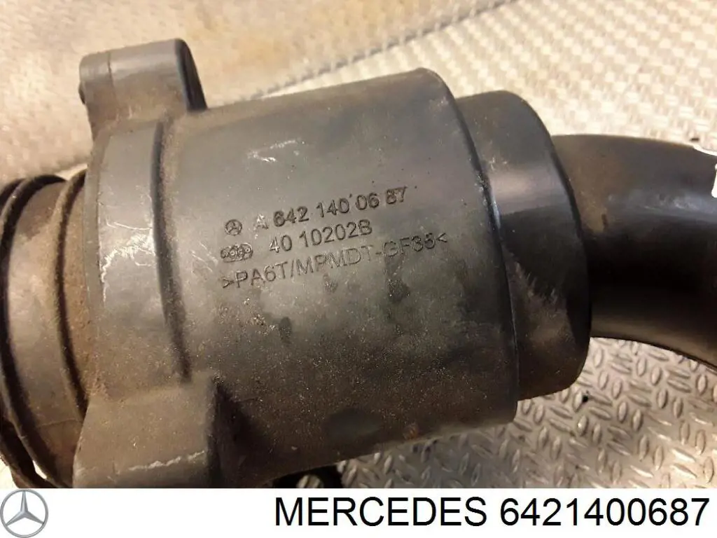 6421400687 MERCEDES Tubo flexible de aire de sobrealimentación, de turbina original y equivalente