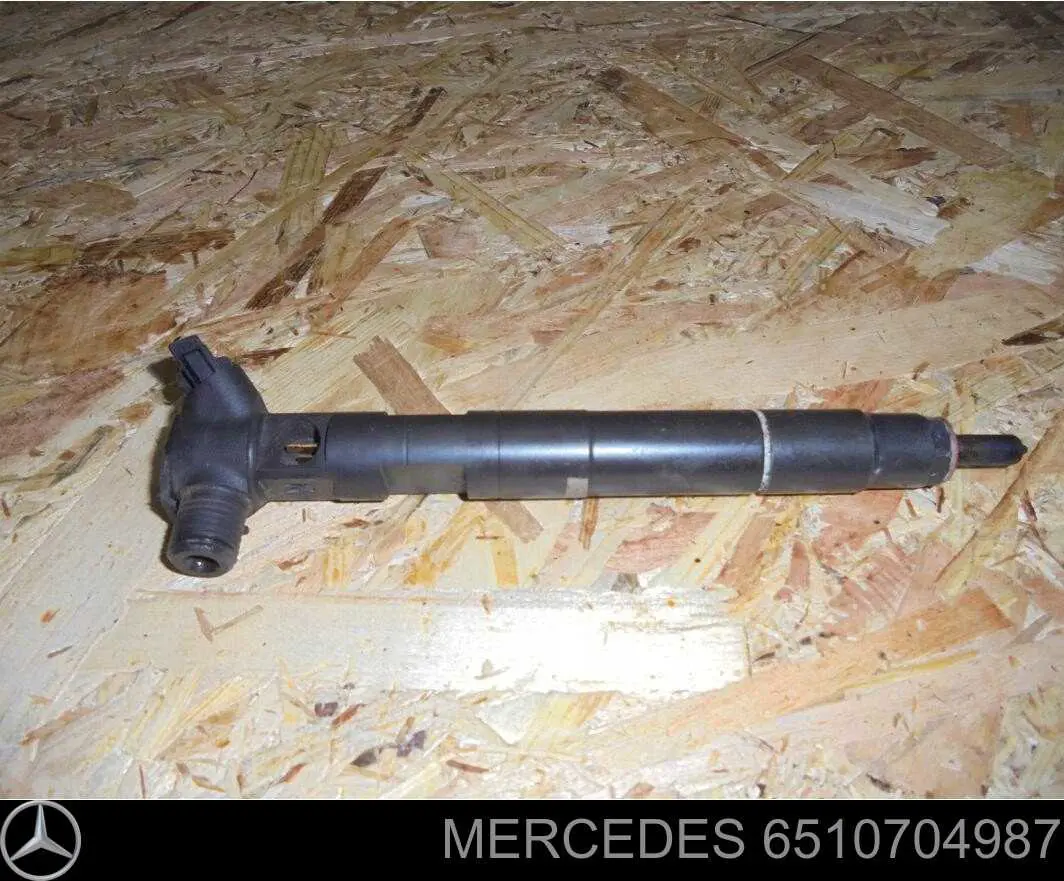 6510704987 Mercedes Топливные форсунки