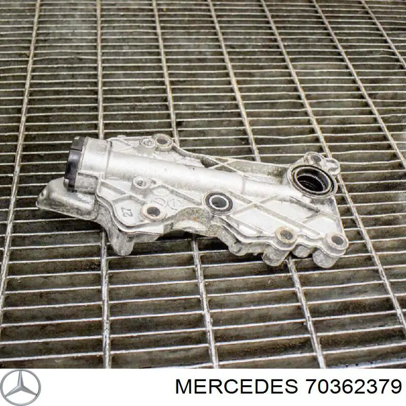 70362379 Mercedes 