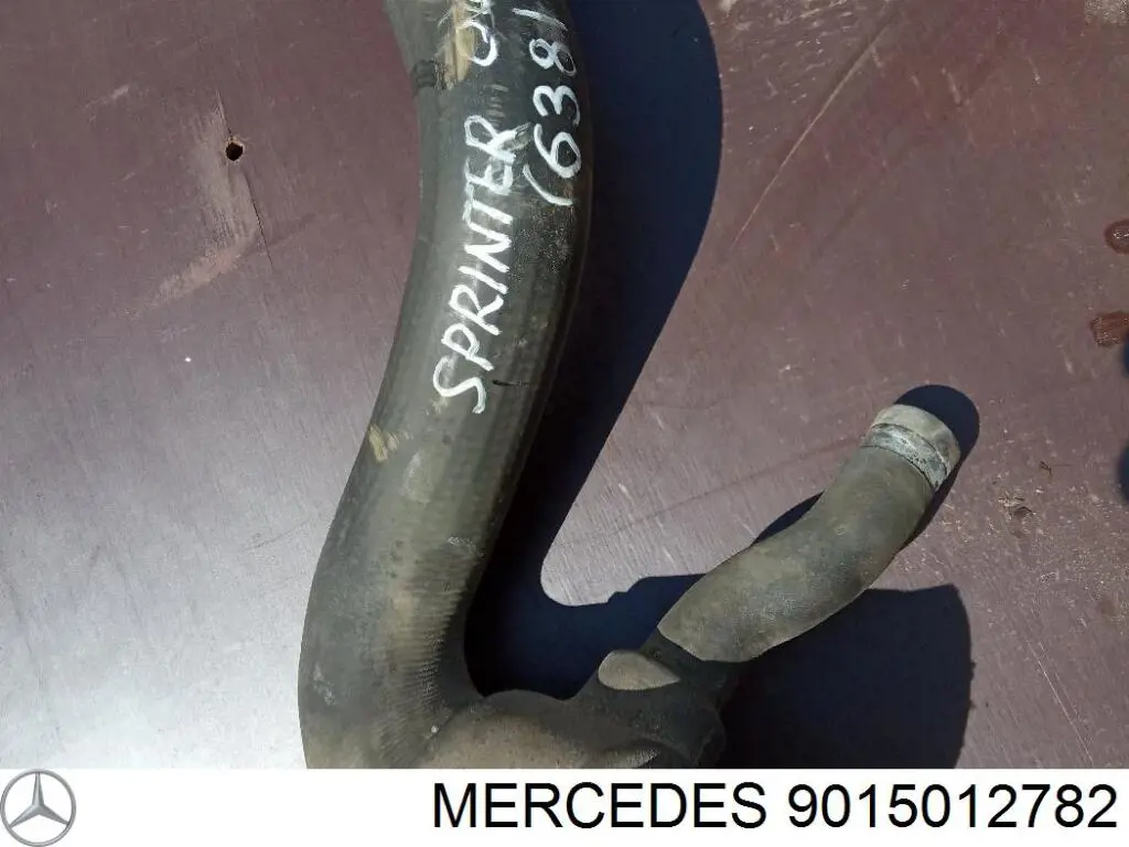 Купить 9015012782 Mercedes Патрубок радиатора