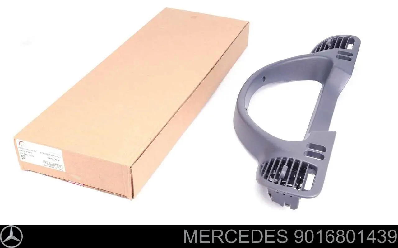 Облицовка щитка приборов "торпедо" 9016801439 Mercedes