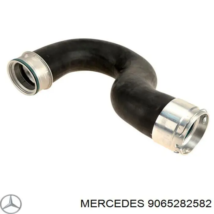 Патрубок интеркулера 680283 Maxgear