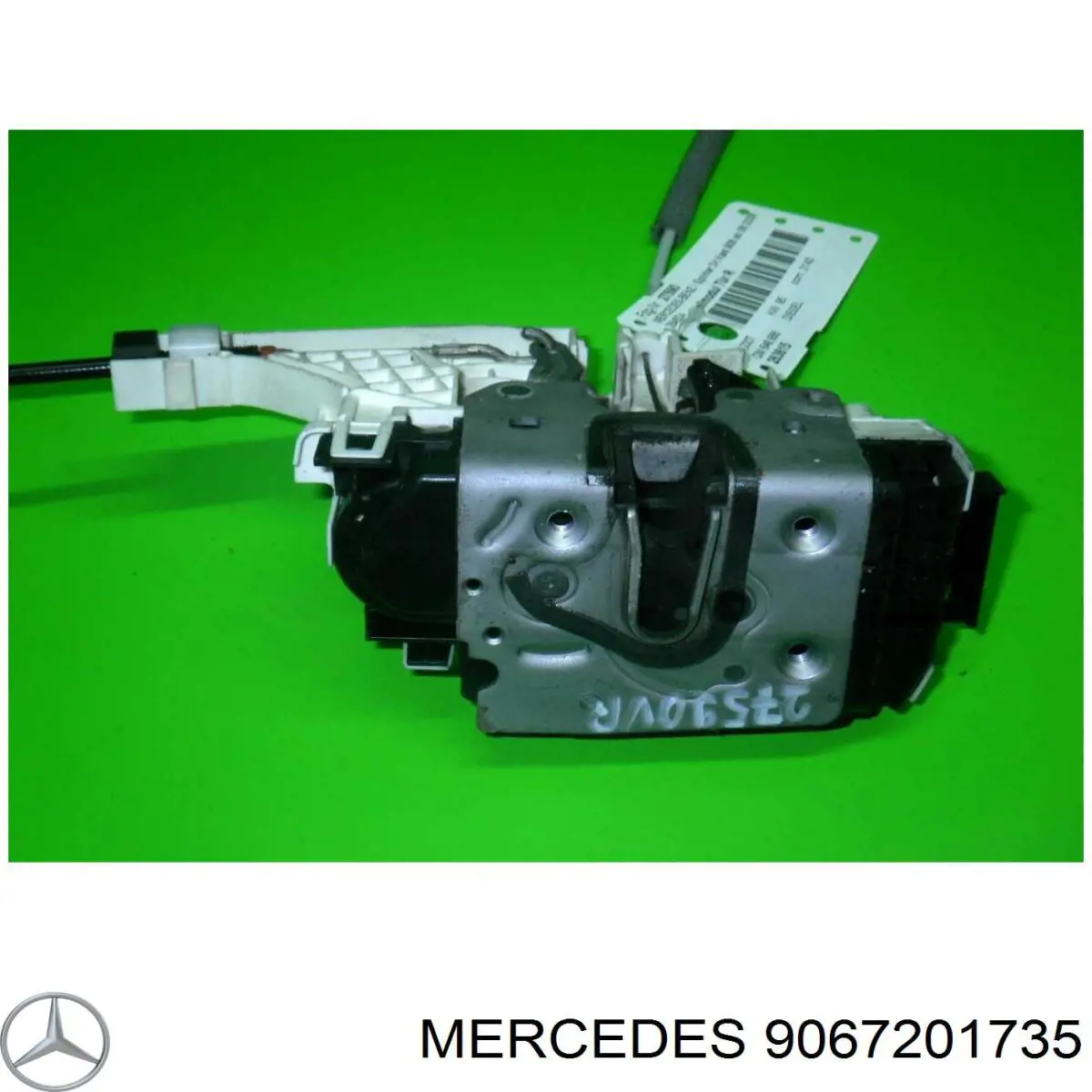 9067201735 Mercedes fecho da porta dianteira direita