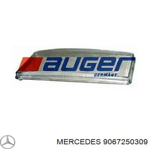 Стекло-форточка двери передней правой 9067250109 Mercedes