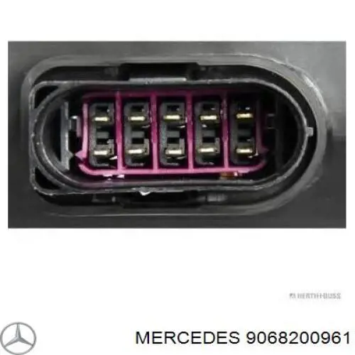 Фара левая 9068200961 Mercedes