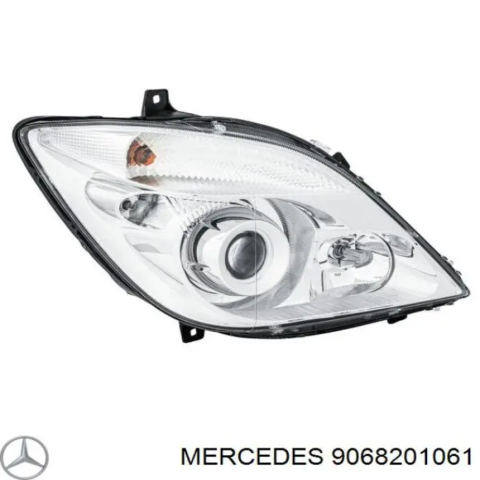 Фара правая 9068201061 Mercedes