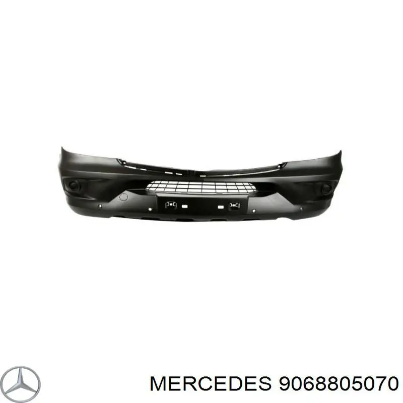 Передний бампер 9068805070 Mercedes