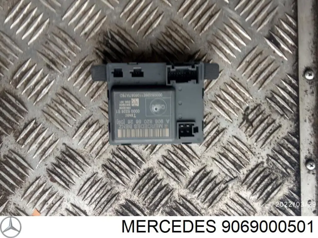  9069000501 Mercedes