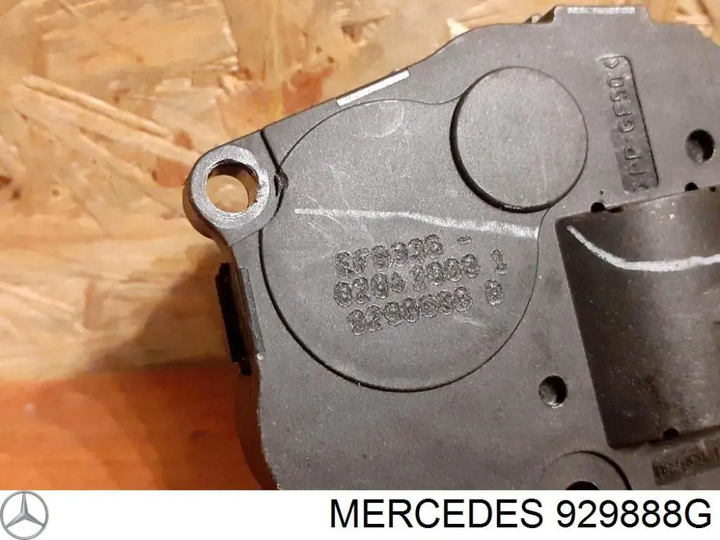 929888G Mercedes 