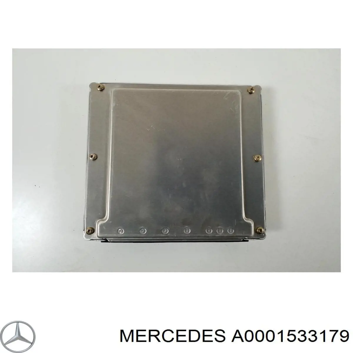 Блок управления двигателем A0001533179 Mercedes