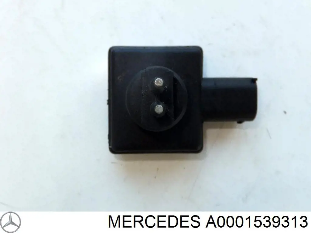 A0001539313 MERCEDES Sensor De Nivel De Agua Del Filtro De Combustible original y equivalente