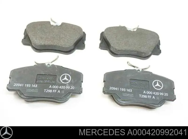 A000420992041 Mercedes колодки тормозные передние дисковые