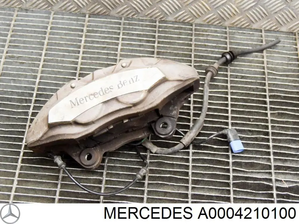Суппорт тормозной передний правый Mercedes A0004210100
