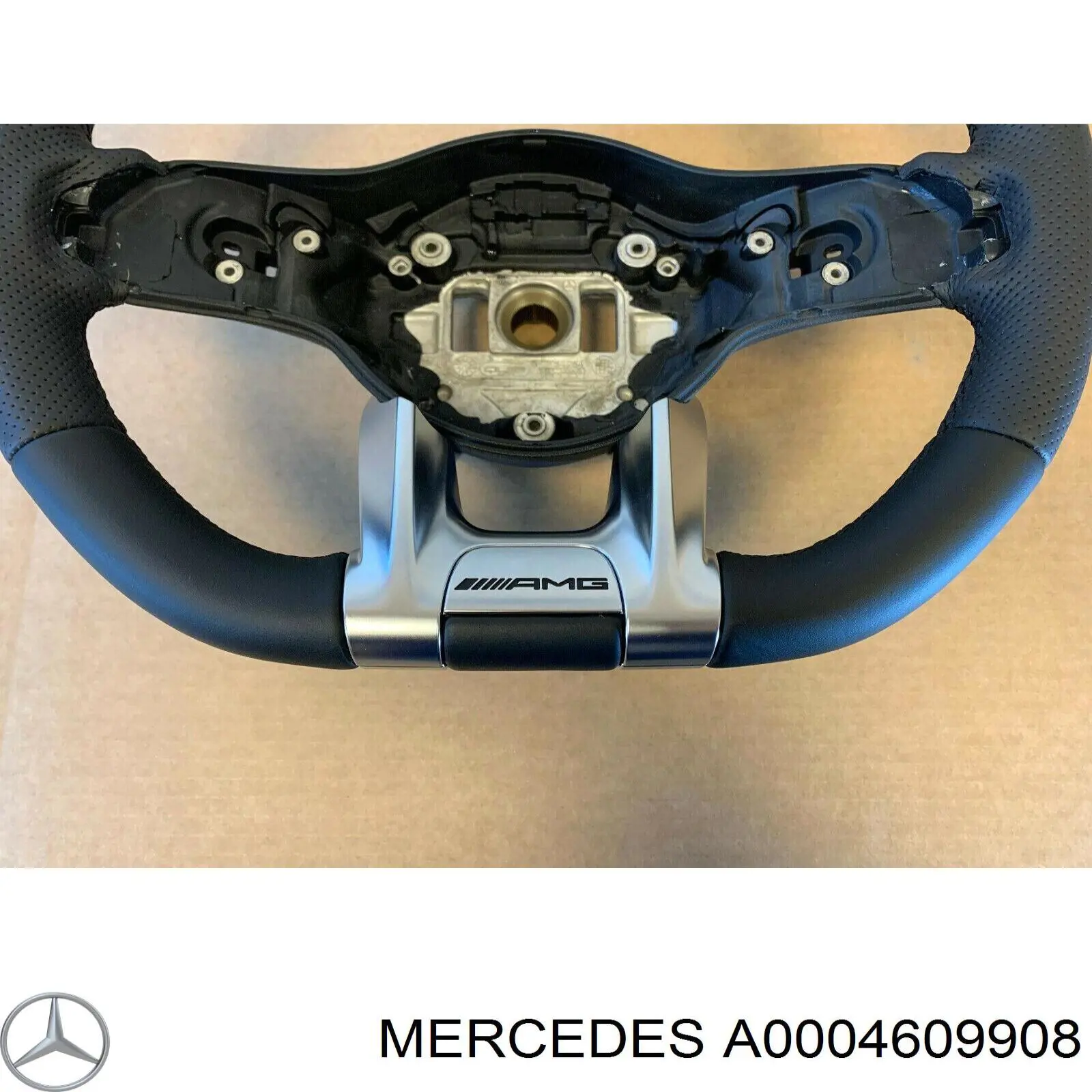 Рулевое колесо Mercedes A0004609908