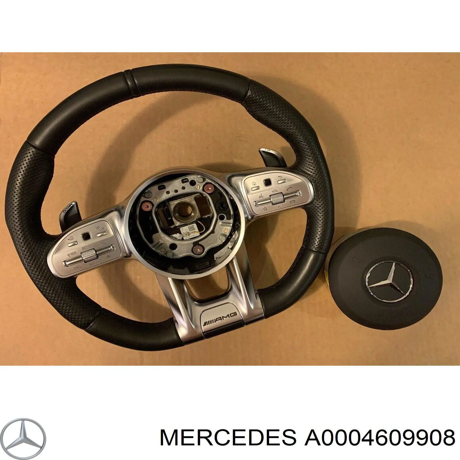 A0004609908 Mercedes Колесо рулевое