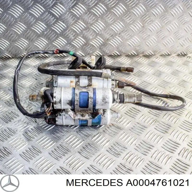 A0004761021 Mercedes Гидроаккумулятор системы питания