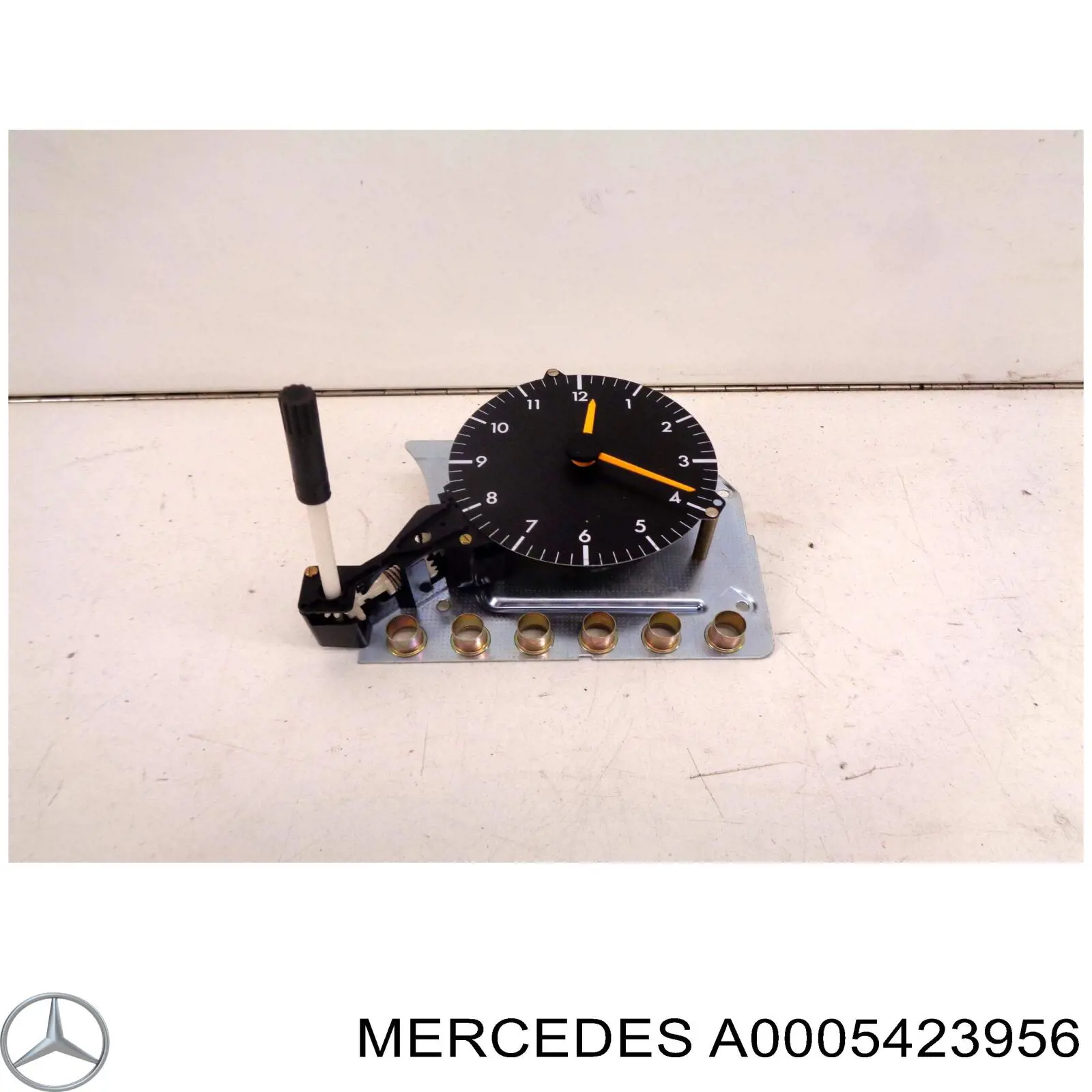 Купить A0005423956 Mercedes Стекло щитка приборов