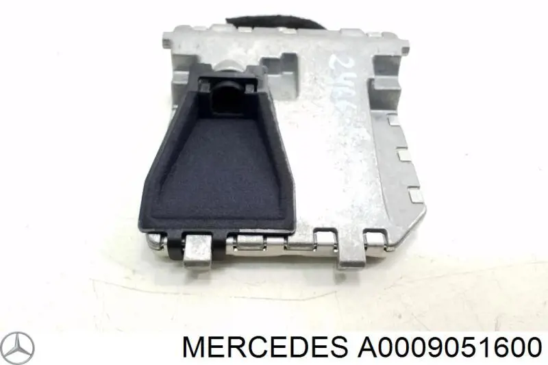Модуль управления камерой Mercedes A0009051600 цена, от 50.68 USD