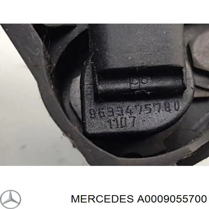 Купить A0009055700 Mercedes Датчик угла (скорости) поворота авто