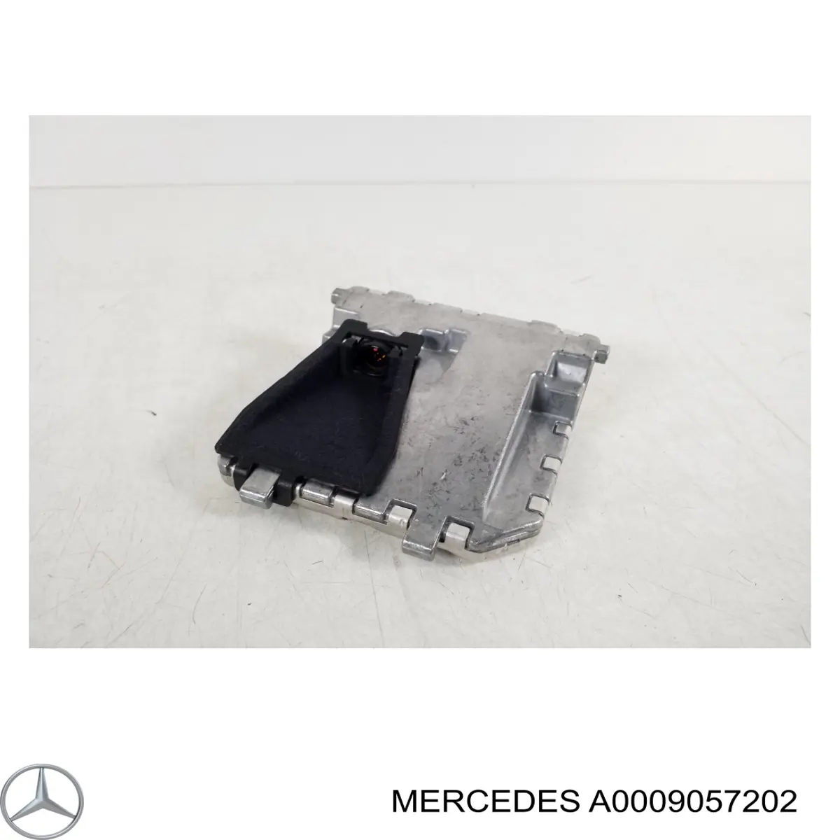 Купить A0009057202 Mercedes Модуль управления камерой