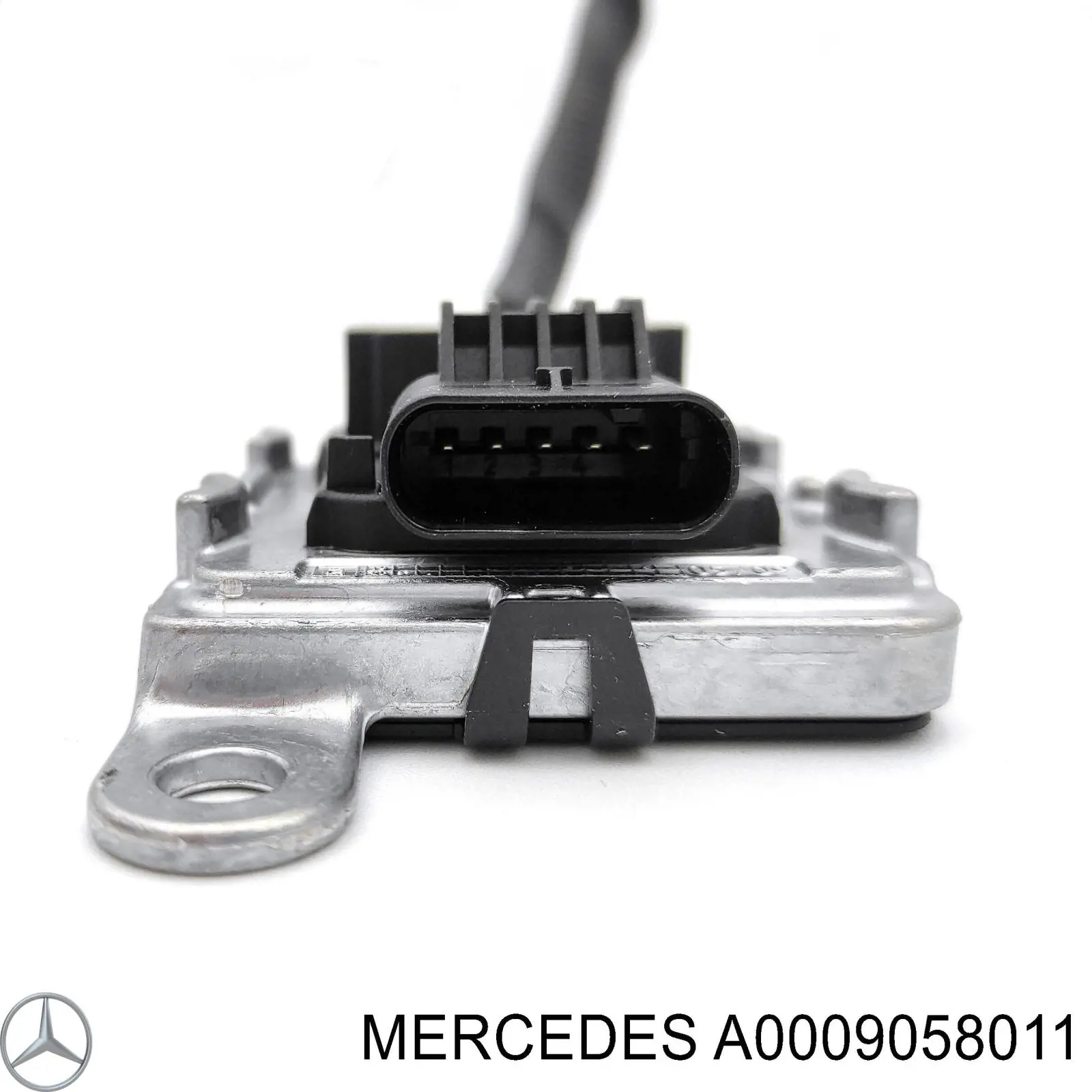 Датчик оксидов азота NOX передний Mercedes A0009058011 цена, от 189.33 USD