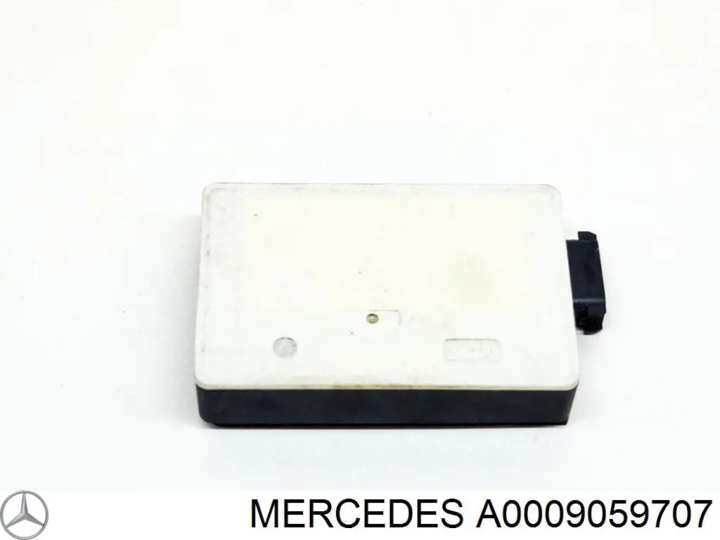  A000905970764 Mercedes