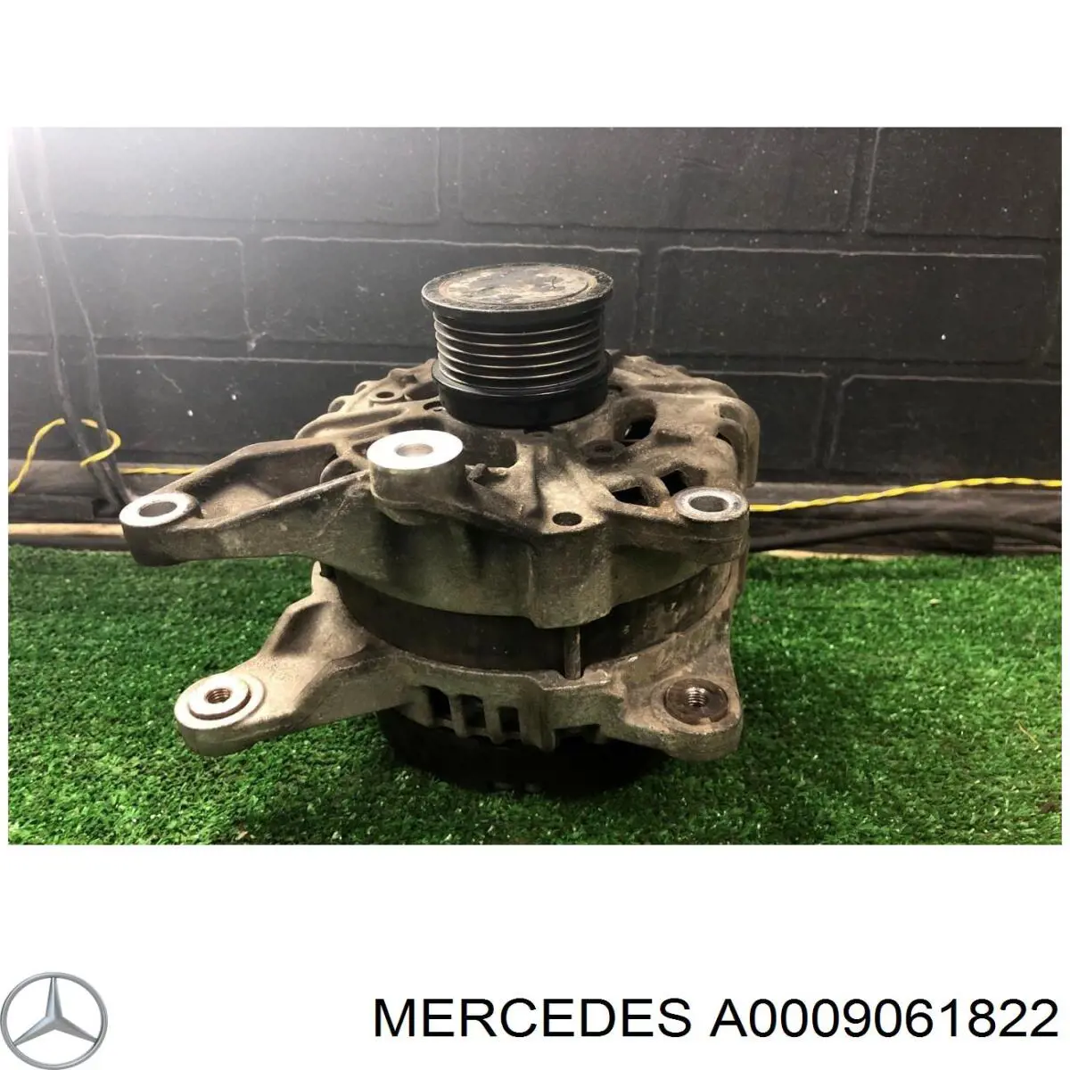 Генератор автомобиля Bosch 0986081850