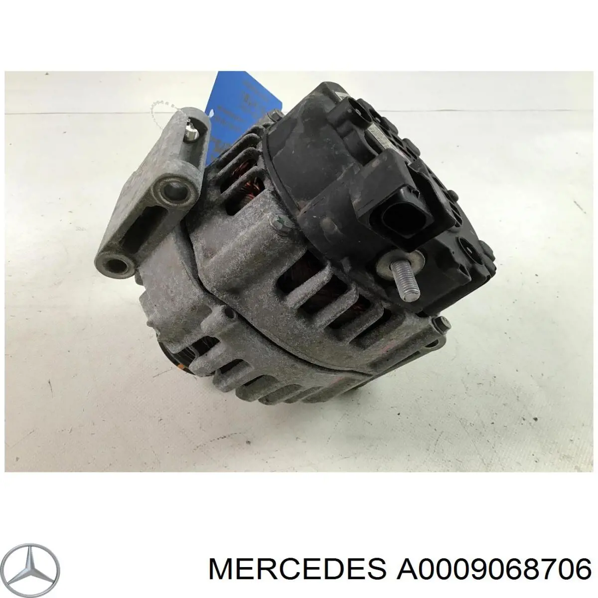 A0009068706 Mercedes генератор