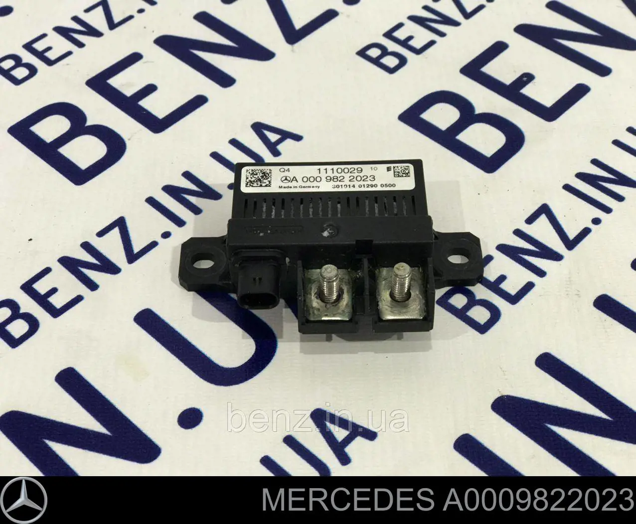 Реле контроля заряда АКБ 0009822023 Mercedes