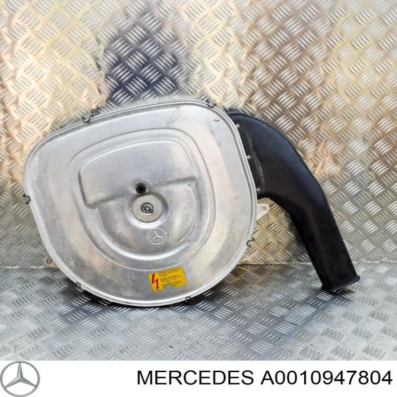 A0010947804 Mercedes воздушный фильтр