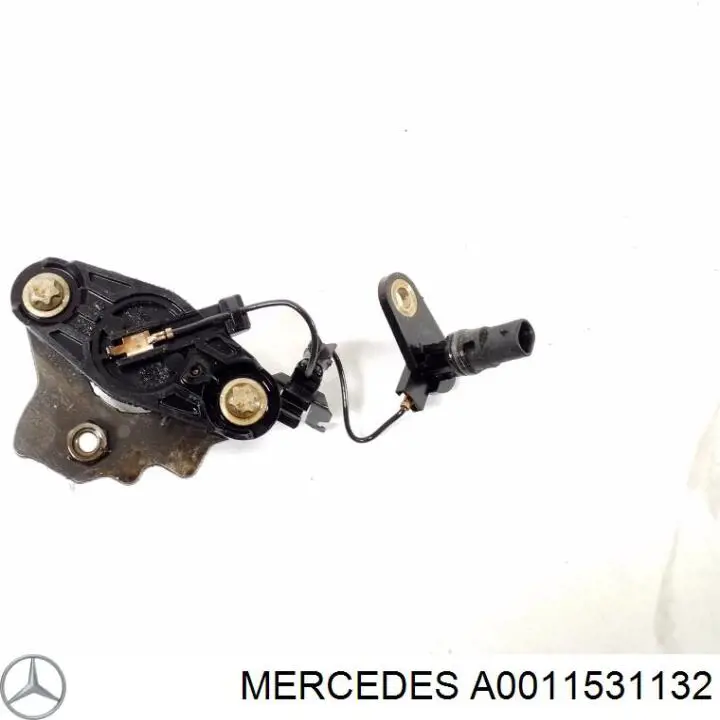 Датчик уровня масла двигателя Mercedes A0011531132