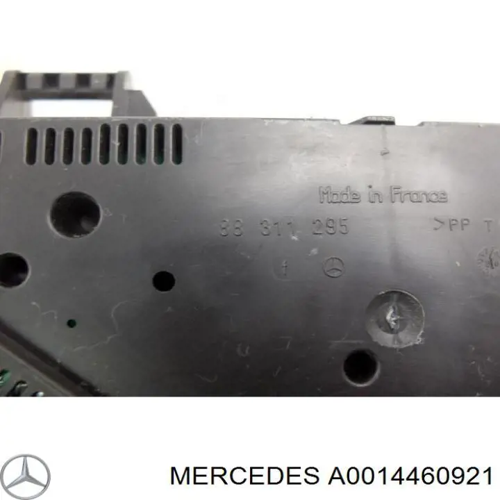 Приборная доска (щиток приборов) Mercedes A0014464721 цена, от 25.56 USD