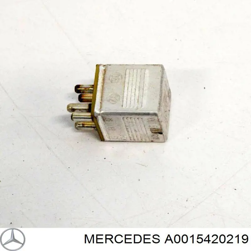 A0015420219 Mercedes реле электрическое многофункциональное
