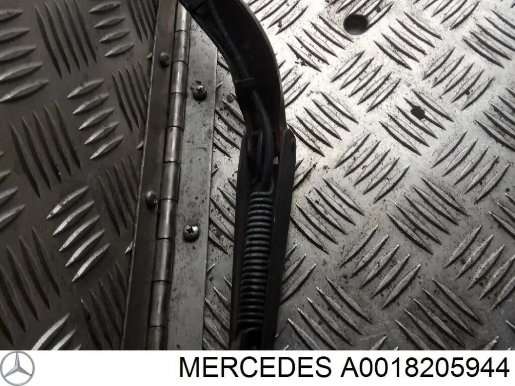 A0018205944 Mercedes рычаг-поводок стеклоочистителя лобового стекла