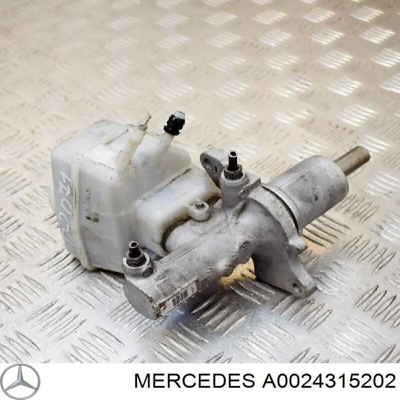 Бачок главного тормозного цилиндра (тормозной жидкости) Mercedes A0024315202
