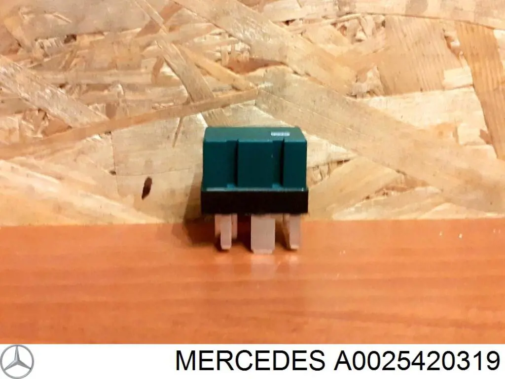 Compre Relê de controlo de limpador pára-brisas Mercedes C 