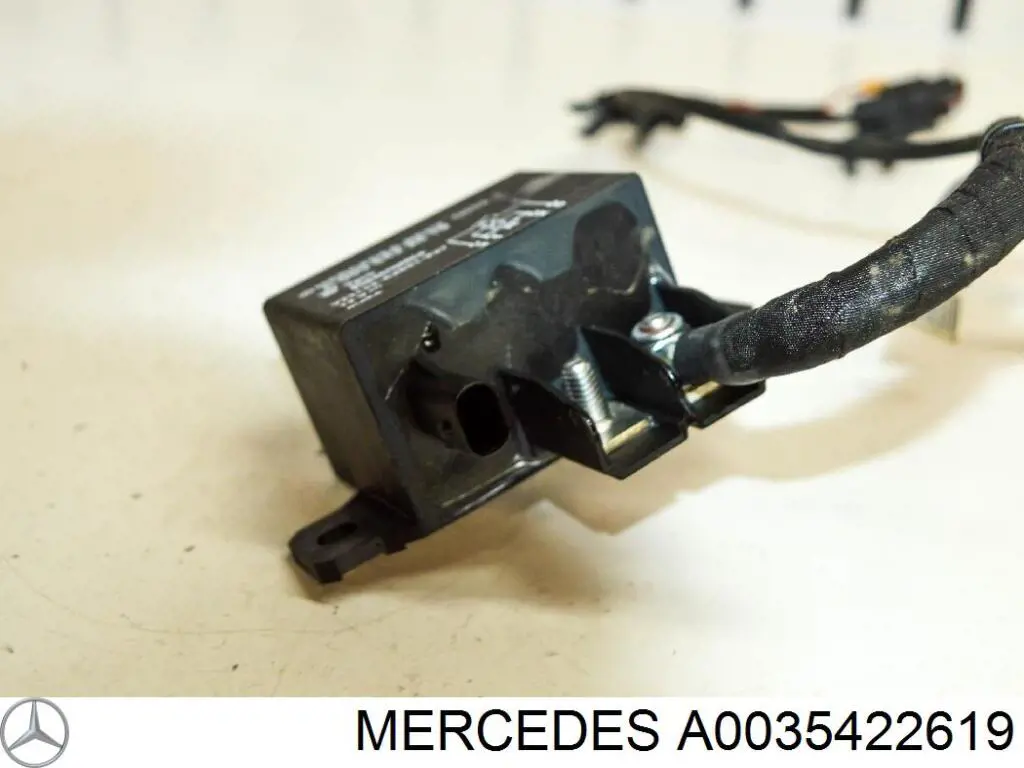 Купить A0035422619 Mercedes Батарея аккумуляторная