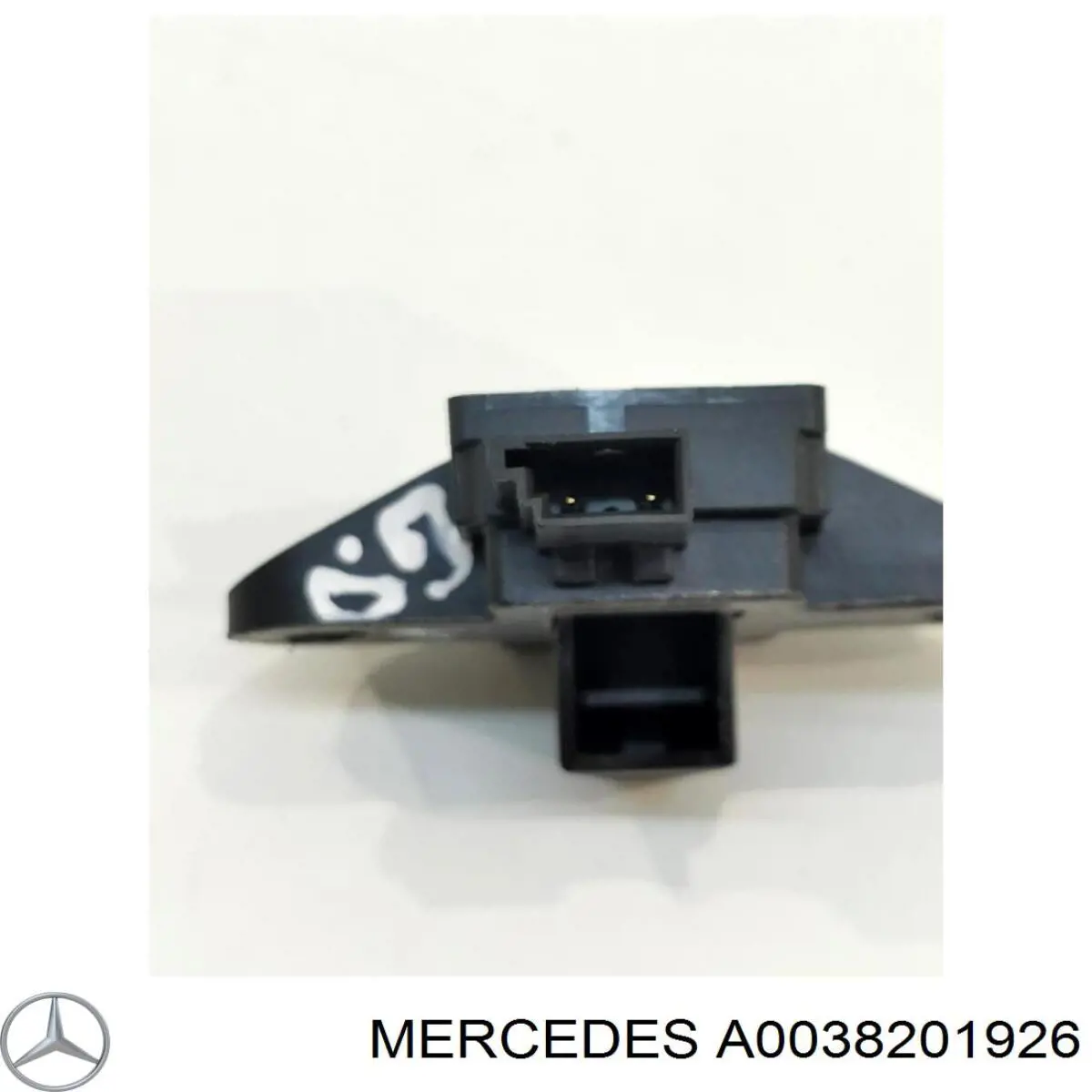 Датчик удара 38212751 Mercedes