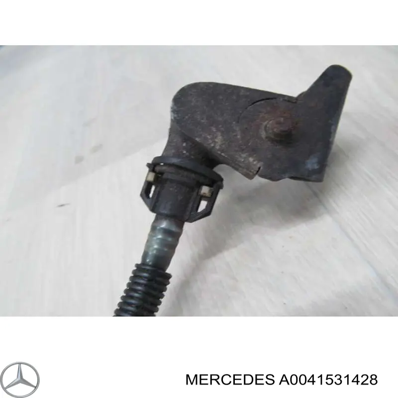 Датчик давления масла Mercedes A0041531428