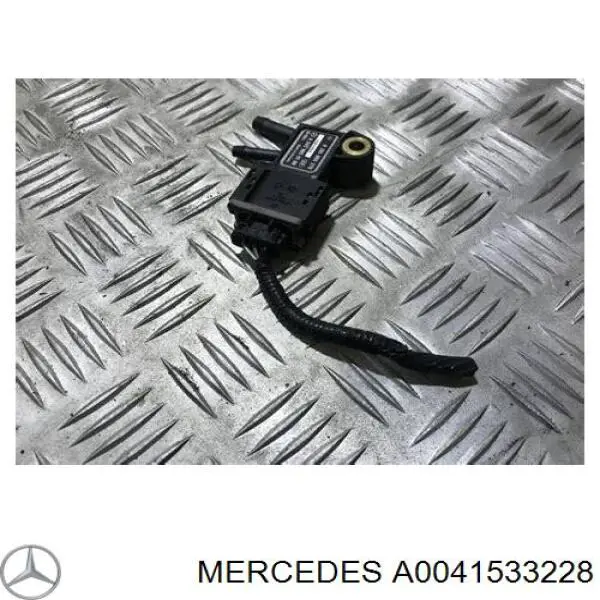 Датчик абсолютного давления A0041533228 Mercedes
