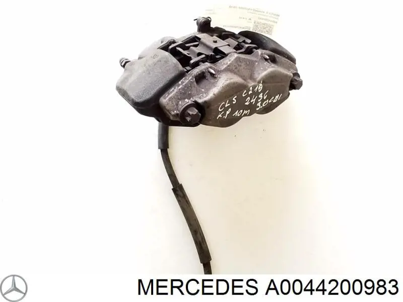 Суппорт тормозной передний левый A0044200983 Mercedes