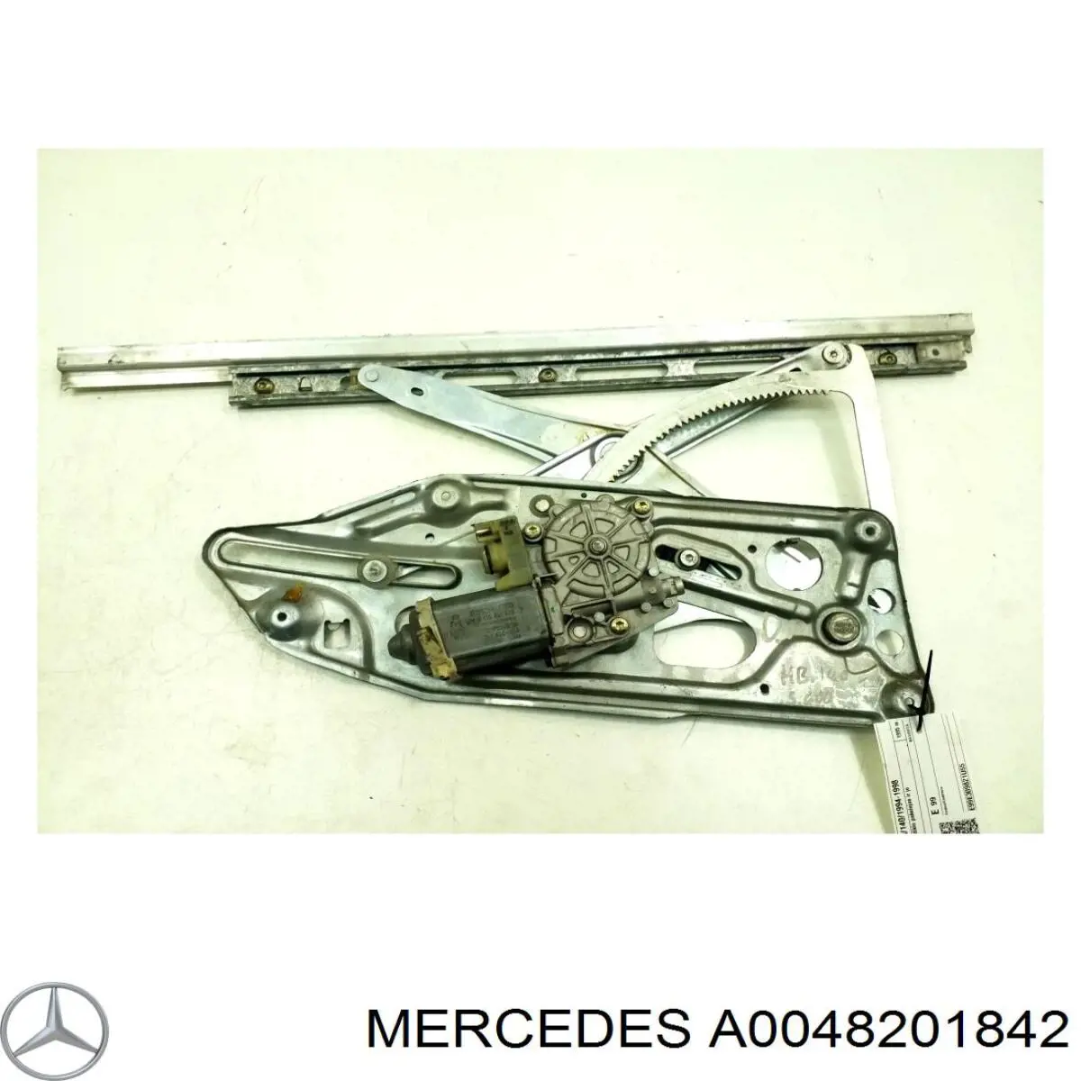 Мотор стеклоподъемника двери передней, правой на Mercedes S (W140)