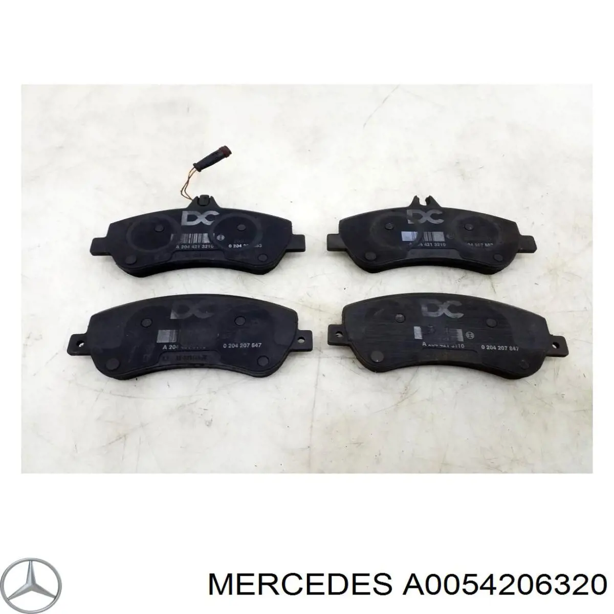 Передние тормозные колодки A0054206320 Mercedes