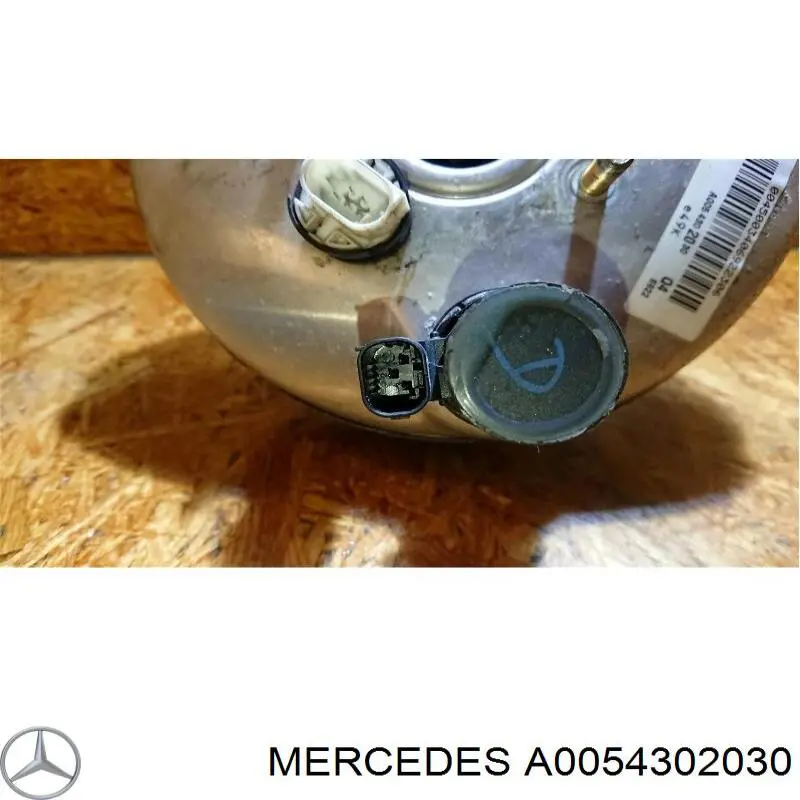 Вакуумник Mercedes A0054302030 цена, от 12.83 USD