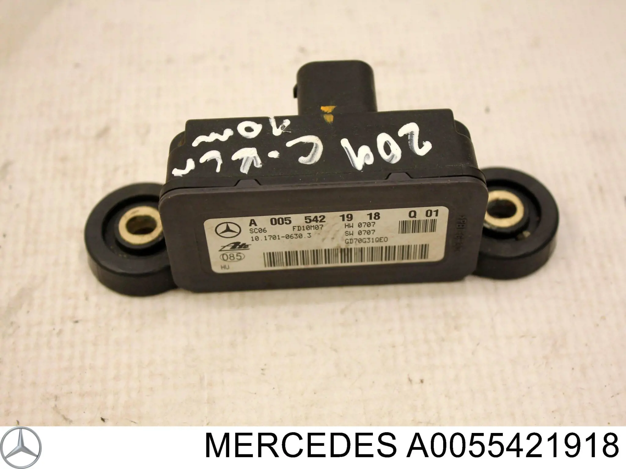 A0055421918 Mercedes датчик поперечного ускорения (esp)