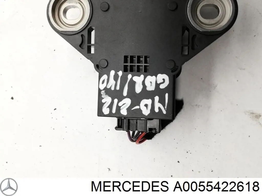 Купить A0055422618 Mercedes Датчик курсовой устойчивости